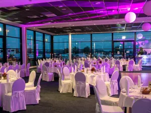 Hotel Motorsport Arena