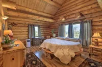 Exquisite Log Home with Lander Valley Views! - 3-Sterne