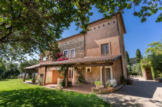 Casale Giancesare Villa Agricola