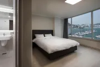 Kumho Tongyeong Marina Resort