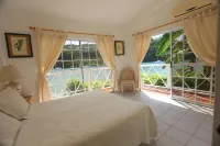 Marigot Beach Club & Dive Resort