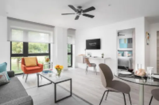 Q Square by Supercity Aparthotels