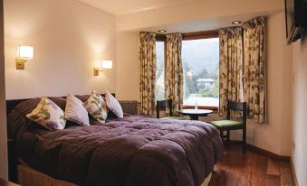 Hosteria Las Lengas by Visionnaire