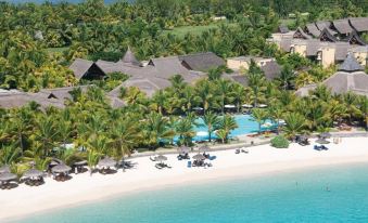 Paradis Beachcomber Golf Resort & Spa