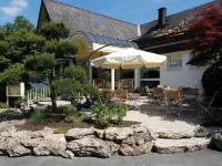 Urlaubs- Und Wellnesshotel Friederike Отели в г. Медебах