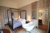 Abbaye de Reigny - Esprit de France Hotels in Saint-Cyr-les-Colons