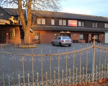 Hotel Kaiserhof Hoteles en Lehrte