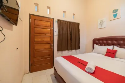 RedDoorz Syariah at d'Ostha Residence Hotels near Jln Soekarno Hatta,garegeh,bukittinggi
