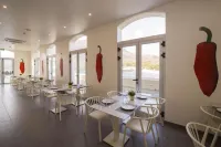Oasis Tarrafal Alfandega Suites - Breakfast