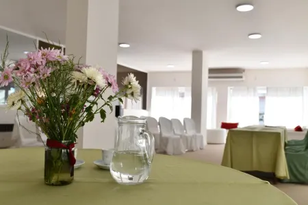 O2 Hotel Gualeguaychú Отели в г. Гуалегуайчу