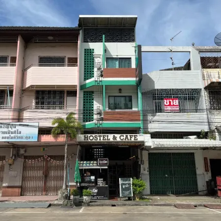 Hybrit hostel&cafe