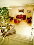 Leos Hotel