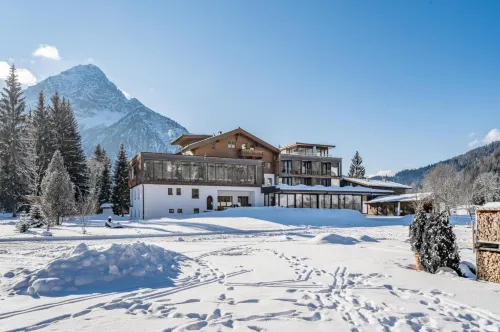 Hotel Fischer am See Các khách sạn ở Ehrwald