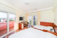Hotel Merlot Các khách sạn ở Sreser