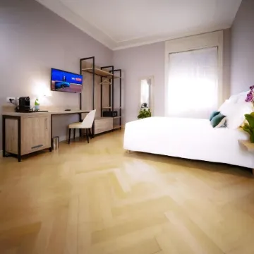 Bergamo Inn 43