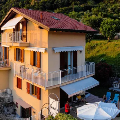 B&B-Foresteria Casa Della Musica Lake Como Hotels in Mandello del Lario
