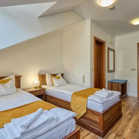 Bassiana Hotel és Étterem