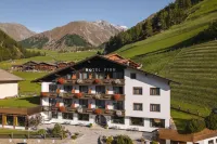 Smart Hotel Firn Hotels in Schlanders