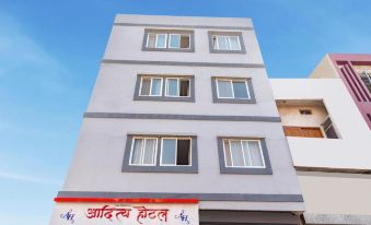 FabHotel Aaditya