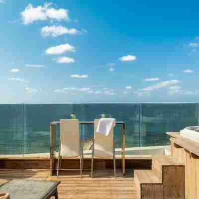 Rooftop Jacuzzi Penthouse by Sea N' Rent Others