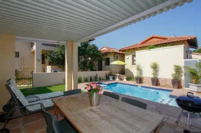 Casa Ridge Self-Catering