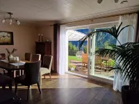 Mountain & Fjord View Apartment | Private Garden & Hot Tub - Wifi