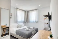 Navitas House