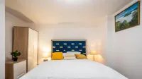 Mega1 Luxury Spacious 1Bedroom Apartment, Manchester - parking