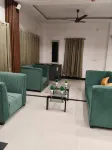 Dhavika stay eat n celebrate - Homestay