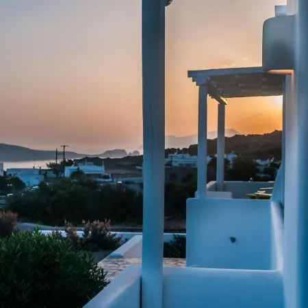 Eiriana Luxury Suites