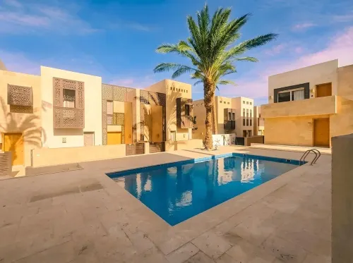 El Gouna Luxury Duplex house on the pool - Feriehus