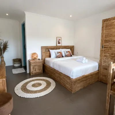 Braban Sari Guest House Seminyak Các khách sạn gần Khu phố Ku De Ta