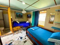 Yellow Moon Guesthouse & Apartments Hotels in San Luis