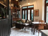 1905年遺產角落旅館 Suthat寺附近的飯店