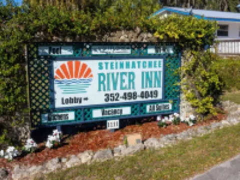 Steinhatchee River Inn and Marina Hotels in Steinhatchee