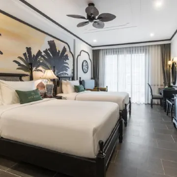 ARTIS Hotel Da Lat Отели рядом с достопримечательностью «Крейзи Хаус»