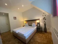 Altes Pfarrhaus Hotels in Valwig