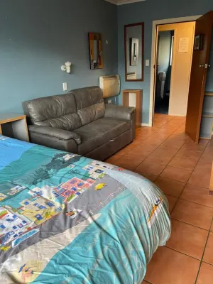 The Bug Backpackers Hotels in 