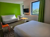 Ibis Styles Villeneuve-Sur-Lot Hotels in Pujols