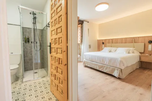Hotel BESTPRICE Santillana - 2-Star