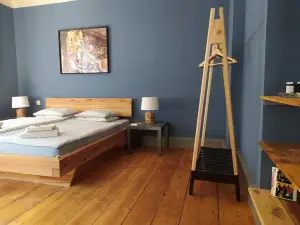 Pod Hradbami Křivoklát