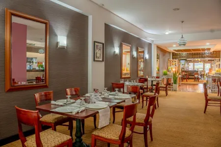 Hotel Plaza San Martin Отели в г. Тегусигальпа