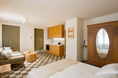 Eramai Hotels near Hellenic Open University Laboratories