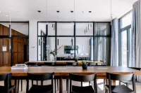 더 플래그 메일러 가르텐