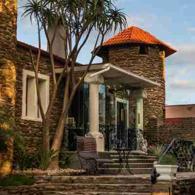 Hotel Heinitzburg Hotel Exterior