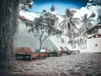 Hotel Elephant Park - New Deal! Exclusive Offers on Pickups Available! - С баром