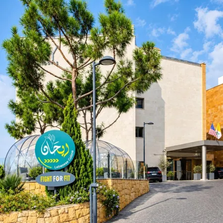 The Ray Hotel and Studios