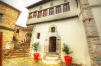 Archontika Karamarlis - Pet friendly