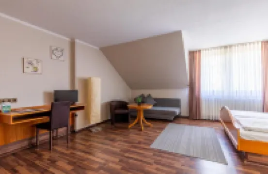 Hotel Bornheim Bei Köln Bonn - Wlan Parkplatz Frühstück - Ideal für Firmen Und Gäste