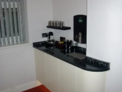 Farnham Hotel